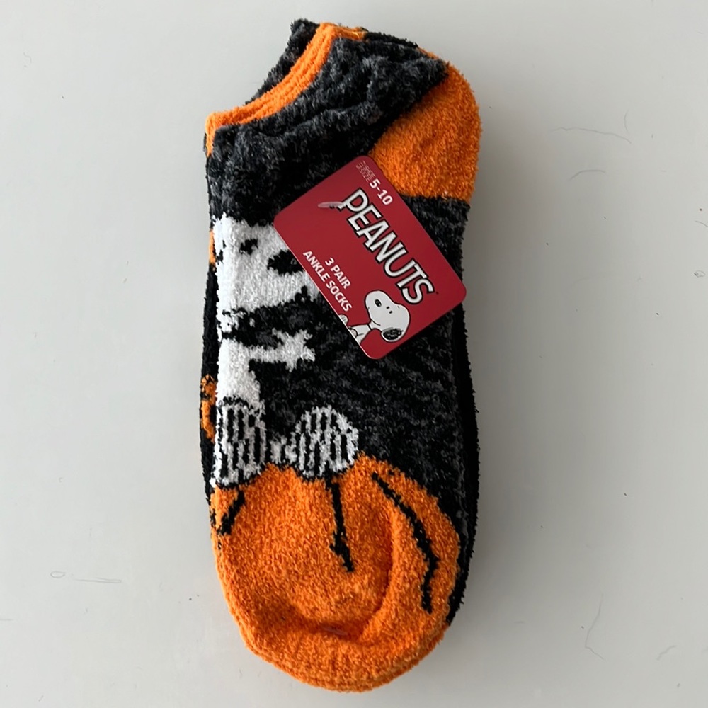 Snoopy ankle socks